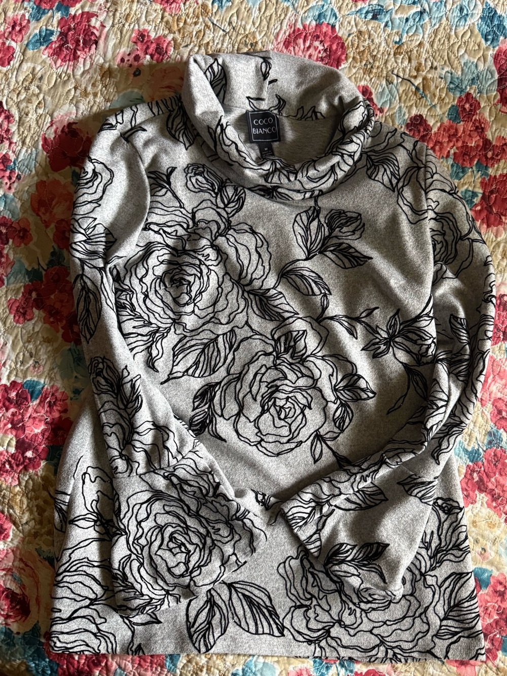 Coco Bianco medium cowl neck sweater  embroidery grayW/ a hint of sparkle